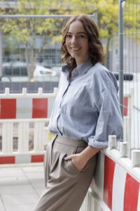 Porträt von Anissa Vogel.
